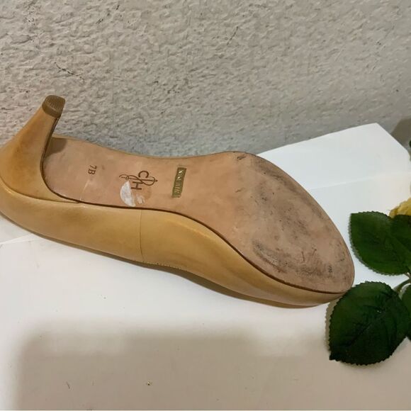 Cole Haan NikeAir Chelsea Tan Patent Leather Low Heel Pumps Size 7B - Picture 10 of 11